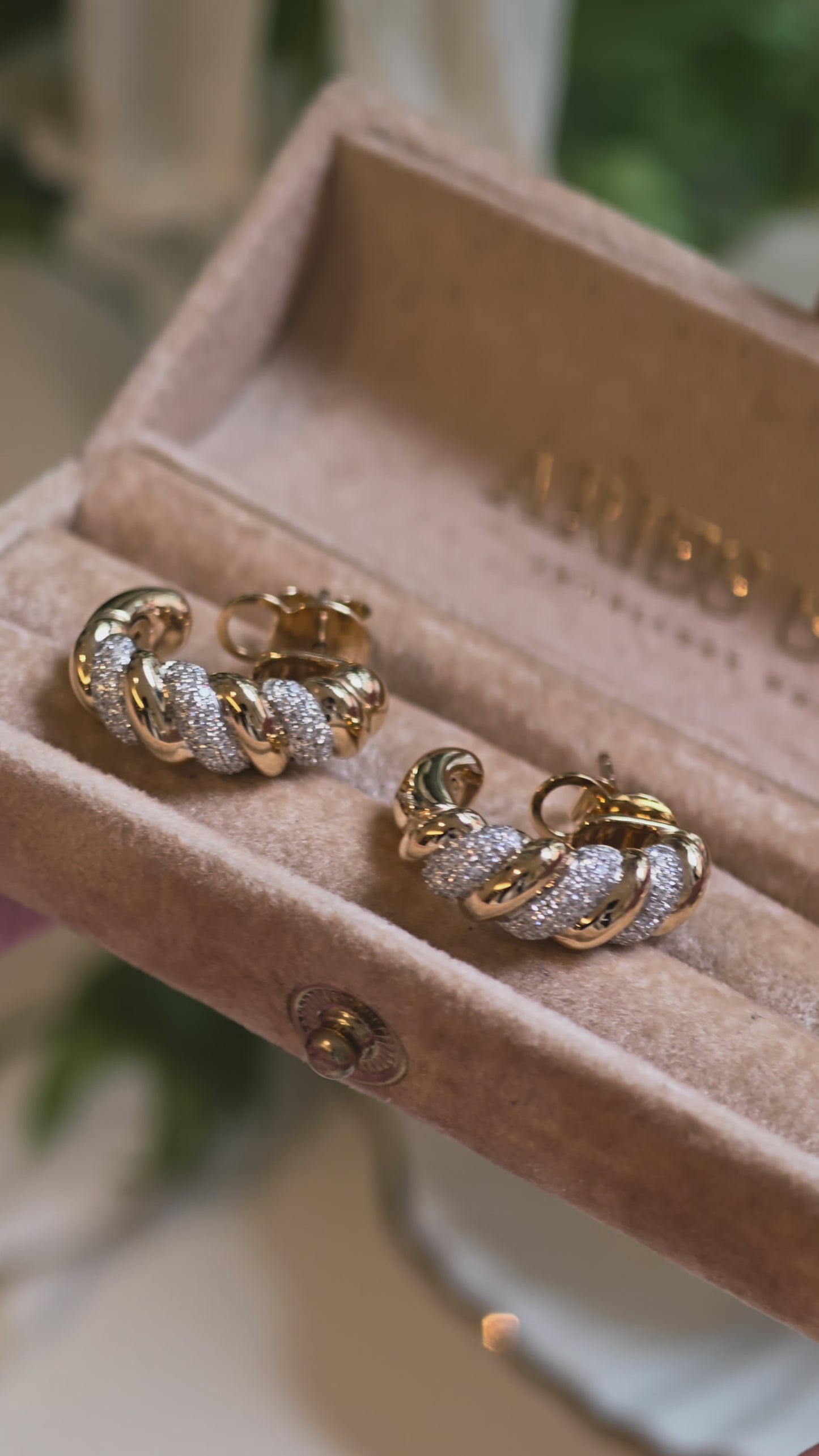 Twist Pavé Natural Diamond Hoop Earrings 18 Karat Yellow Gold