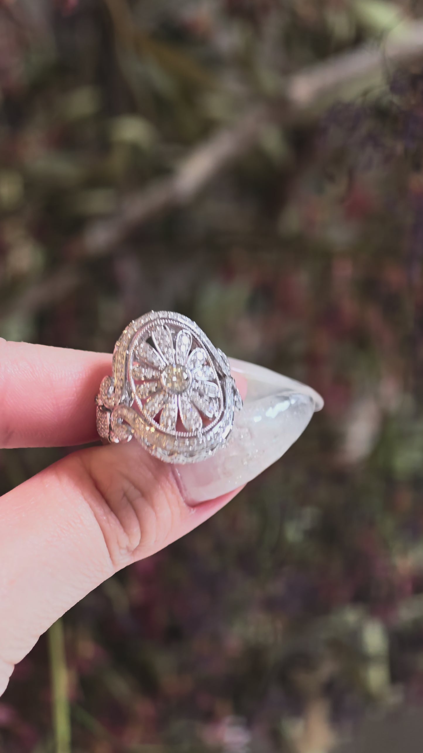 Filigree Radiant Bloom Ring 18 Karat White Gold