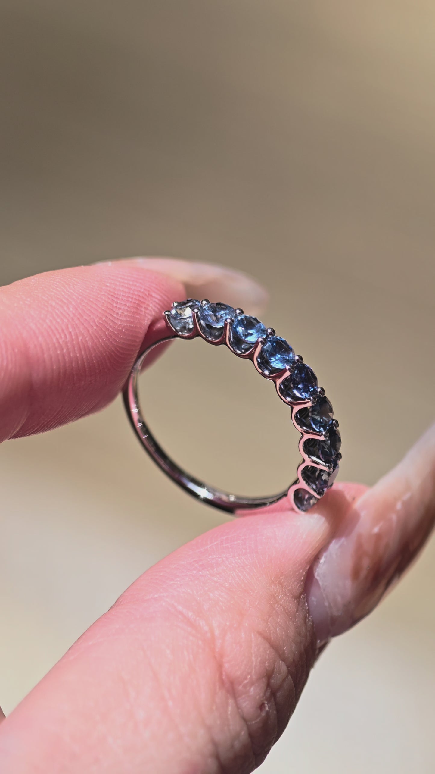 Sapphire Gradient Band Ring 18 Karat White Gold